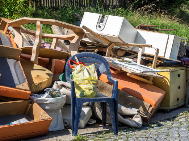 Best Commercial Cleanout Services  in Centerville, IA
