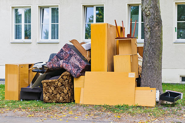 Best Commercial Junk Removal  in Centerville, IA